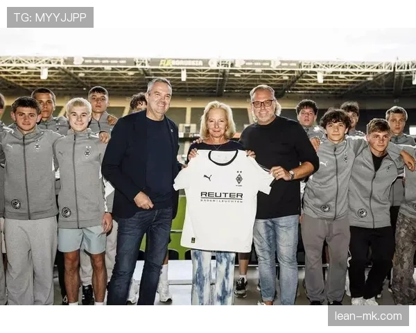 梅赫伦青训再结硕果，新星涌现引关注球队未来可期