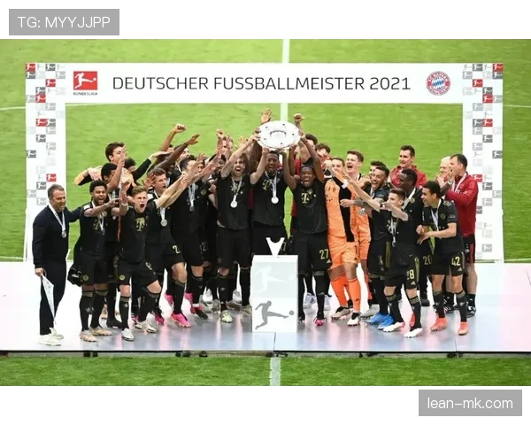 格纳布里火力全开，德甲状态回暖助球队战绩节节攀升