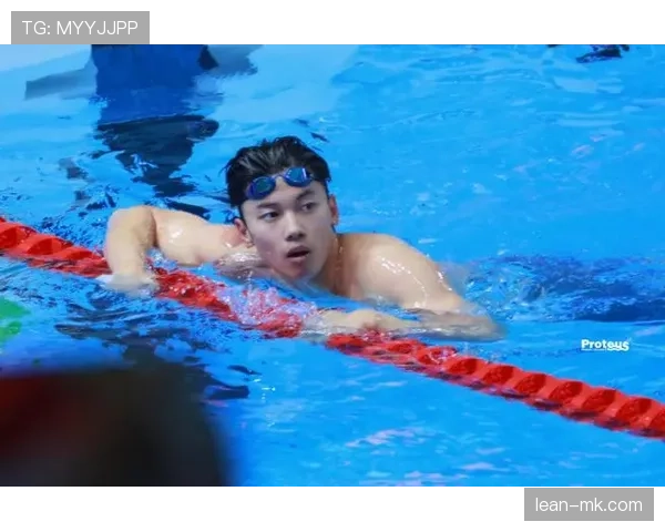 汪顺训练室里连瓶水都得按秒算时间，想象下他休息日啥样儿？